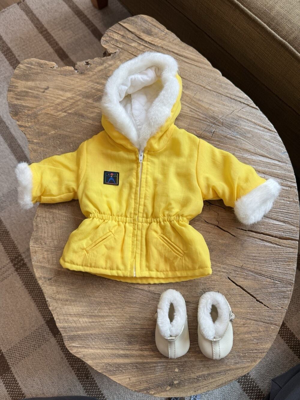1997 Pleasant Co American Girl Of Today Terrific Tubing Winter Coat Boots Fur